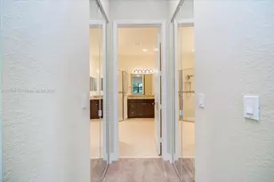 13458 Sumter Ln, Naples, FL 34109 - Photo 13