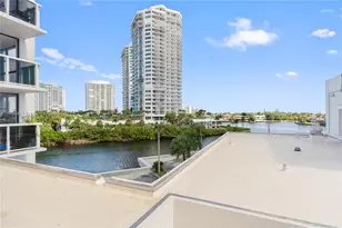 20505 E Country Club Dr, Aventura, FL 33180 - Photo 25