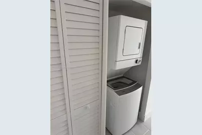1280 S Alhambra Cir #2209, Coral Gables, FL 33146 - Photo 17