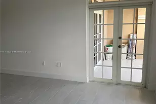 1280 S Alhambra Cir, Coral Gables, FL 33146 - Photo 5