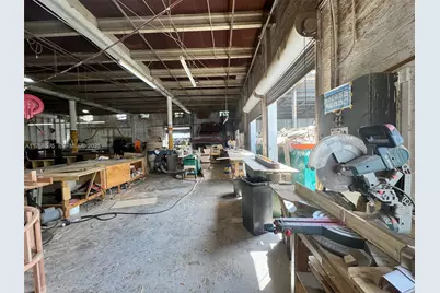 705 E 10 Ave, Hialeah, FL 33010 - Photo 9