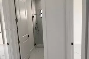 2122 NE 14th Pl, Cape Coral, FL 33909 - Photo 27