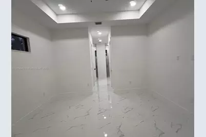 2122 NE 14th Pl, Cape Coral, FL 33909 - Photo 19