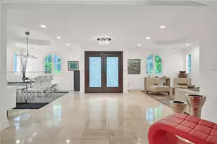 2115 Country Club Prado, Coral Gables, FL 33134 - Photo 3