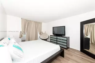 2750 NE 183rd St, Aventura, FL 33160 - Photo 13