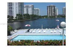 2750 NE 183rd St, Aventura, FL 33160 - Photo 7