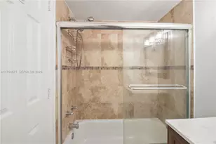 2750 NE 183rd St, Aventura, FL 33160 - Photo 19