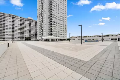 2750 NE 183rd St #1207, Aventura, FL 33160 - Photo 13