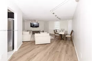 2750 NE 183rd St, Aventura, FL 33160 - Photo 17