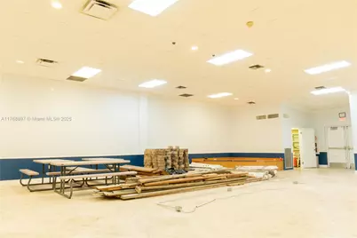 350 SW 25th St, Fort Lauderdale, FL 33315 - Photo 9