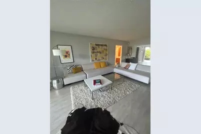 4017 N Cypress Dr #102, Pompano Beach, FL 33069 - Photo 3