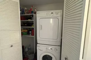 4017 N Cypress Dr, Pompano Beach, FL 33069 - Photo 15