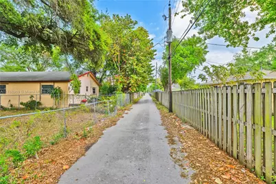 2243 Greene St, Hollywood, FL 33020 - Photo 27