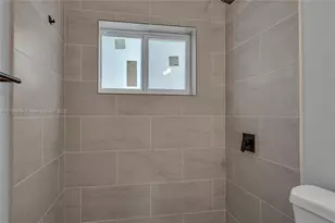 2243 Greene St., Hollywood, FL 33020 - Photo 11