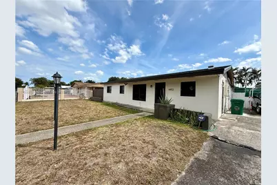 4452 NW 204th St, Miami Gardens, FL 33055 - Photo 1