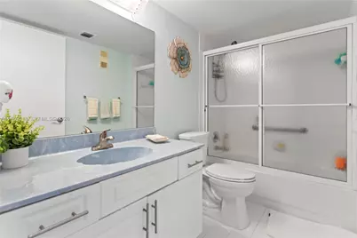5876 Regal Glen Dr #101, Boynton Beach, FL 33437 - Photo 17