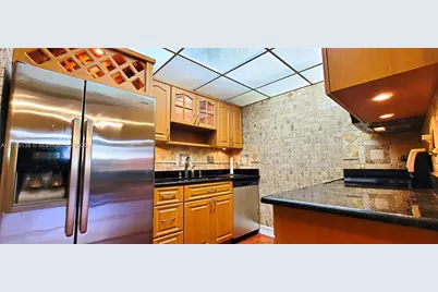 14241 Memorial Hwy #9F, Miami, FL 33161 - Photo 11