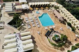 20191 E Country Club Dr, Aventura, FL 33180 - Photo 39