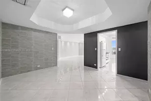 20191 E Country Club Dr, Aventura, FL 33180 - Photo 13