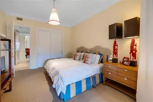 19925 NE 39th Pl, Aventura, FL 33180 - Photo 25