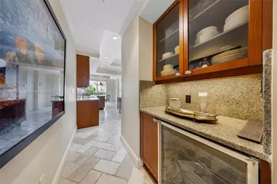 19925 NE 39th Pl #402, Aventura, FL 33180 - Photo 31