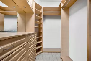 19925 NE 39th Pl, Aventura, FL 33180 - Photo 27