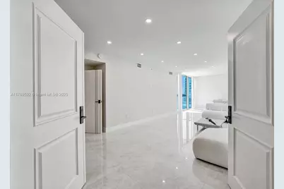 3101 S Ocean Dr #1704, Hollywood, FL 33019 - Photo 7