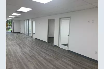 [Address not provided], Miami, FL 33172 - Photo 7