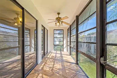 915 NE 199th St #202-15, Miami, FL 33179 - Photo 19