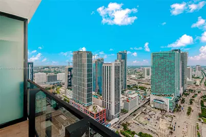 398 NE 5th St #4008, Miami, FL 33132 - Photo 3