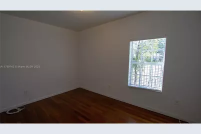 577 NE 62 Street #2, Miami, FL 33138 - Photo 7