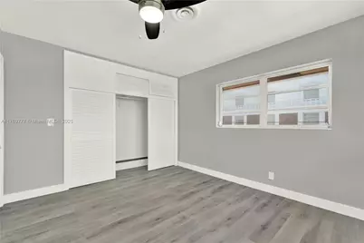 2864 NE 32nd St #7, Fort Lauderdale, FL 33306 - Photo 17