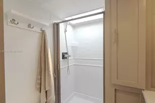 5636 Arthur St, Hollywood, FL 33021 - Photo 37