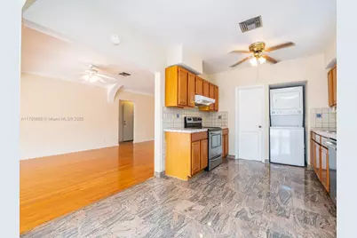 9441 Byron Ave, Surfside, FL 33154 - Photo 27