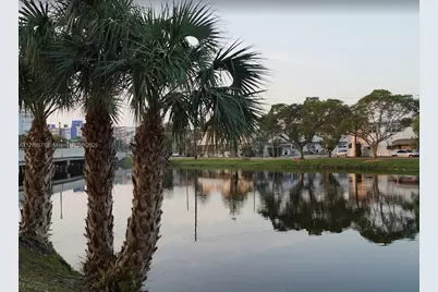 16790 NE 14th Ave #110, Miami, FL 33162 - Photo 9