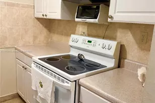 900 Atlantic Shores Blvd, Hallandale Beach, FL 33009 - Photo 3