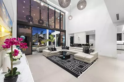 1400 Bayview Dr, Fort Lauderdale, FL 33304 - Photo 7