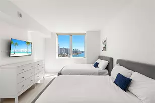 2600 E Hallandale Beach Blvd, Hallandale Beach, FL 33009 - Photo 17