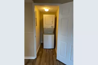 2640 S University Dr #113, Davie, FL 33328 - Photo 9