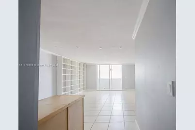 100 Golden Isles Dr #PH 9, Hallandale Beach, FL 33009 - Photo 17