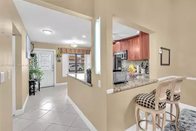 2343 SW 15th Pl, Deerfield Beach, FL 33442 - Photo 9