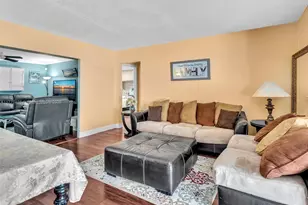 5404 Bayberry Ln, Tamarac, FL 33319 - Photo 17