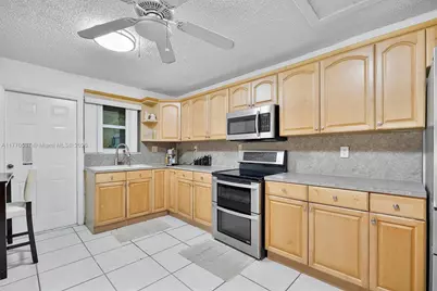 25600 SW 197th Ave, Homestead, FL 33031 - Photo 7