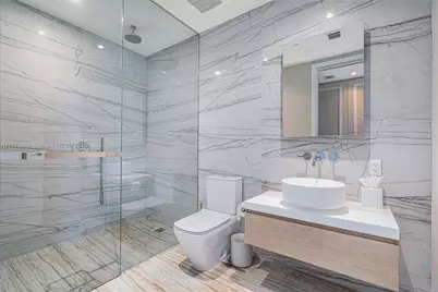 8701 Collins Ave #804, Miami Beach, FL 33154 - Photo 23