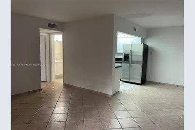 6175 NW 57th St #116, Tamarac, FL 33319 - Photo 9