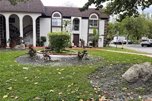 6175 NW 57th St, Tamarac, FL 33319 - Photo 11