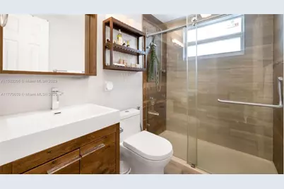 [Address not provided], Miami Beach, FL 33139 - Photo 7