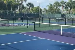 13701 SW 12th St, Pembroke Pines, FL 33027 - Photo 25