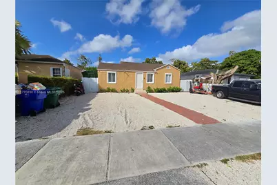 1011 NW 64th St, Miami, FL 33150 - Photo 3
