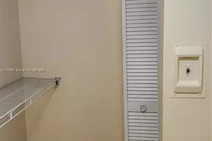 2810 Riverside Dr, Coral Springs, FL 33065 - Photo 9